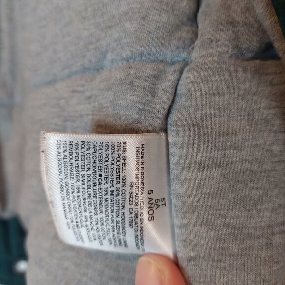 Old Navy Kid's Hooded Coat with Removable Faux Fur Trim - Picture 10 of 13